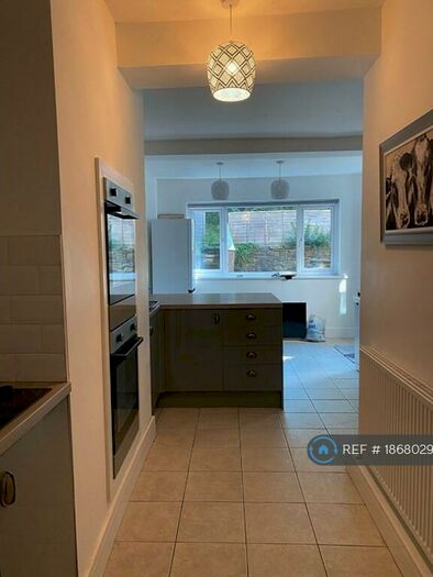 6 Bedroom Terraced House To Rent In Gilesgate, Durham, DH1