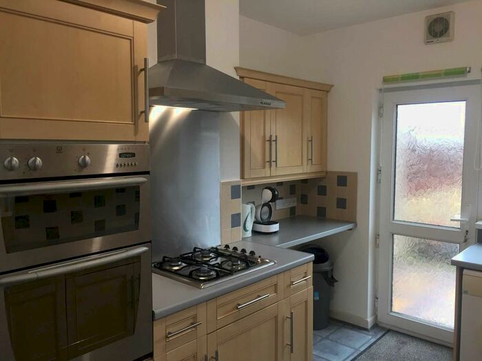 3 Bedroom Terraced House To Rent In Lawrence Street, Caerphilly, CF83