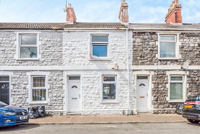 2 Bedroom Terraced House For Sale In Asgog Street, Splott, Cardiff, CF24