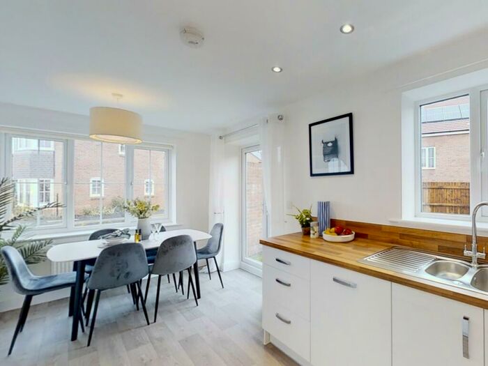 3 Bedroom Detached House To Rent In Braun Road, Houlton, Rugby, CV23