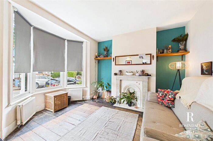2 Bedroom Semi-Detached House For Sale In Beddington Grove, Wallington, SM6