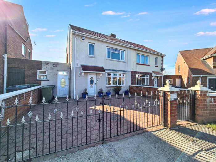 2 Bedroom Semi Detached House For Sale In Aberdeen Drive, Jarrow, Tyne And Wear, NE32