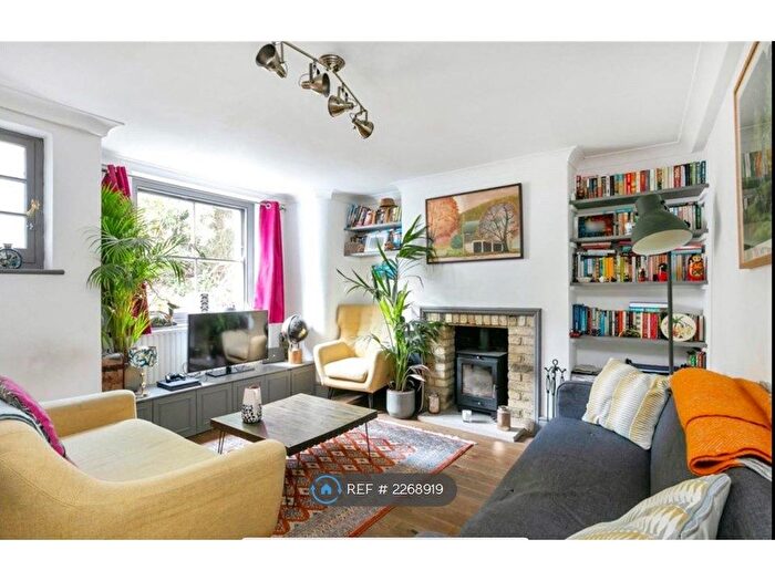 1 Bedroom Flat To Rent In Mount Pleasant Lane, London, E5