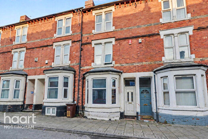 4 Bedroom Terraced House For Sale In Myrtle Avenue, Forest Fields, NG7