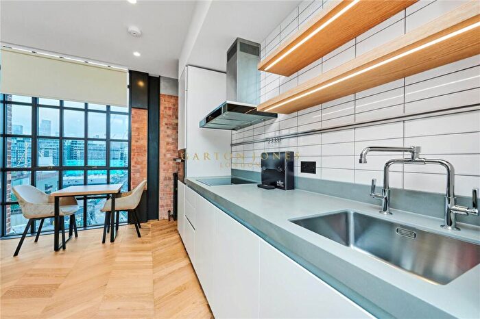 Apartment To Rent In Switch House East, Battersea Power Station, London, SW11