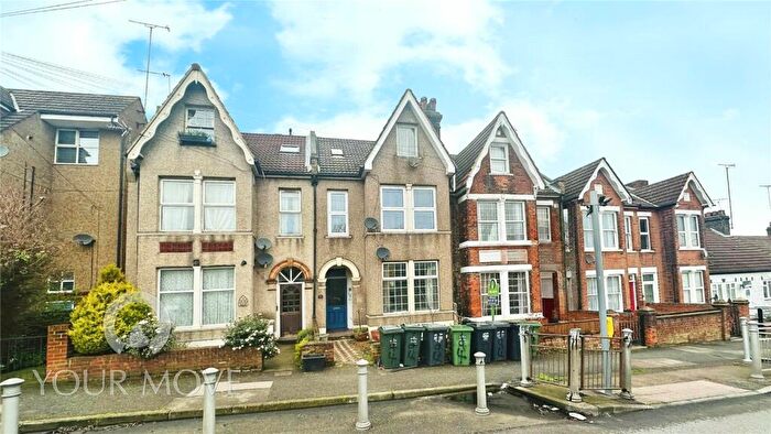 1 Bedroom Flat To Rent In London Road, Greenhithe, Kent, DA9