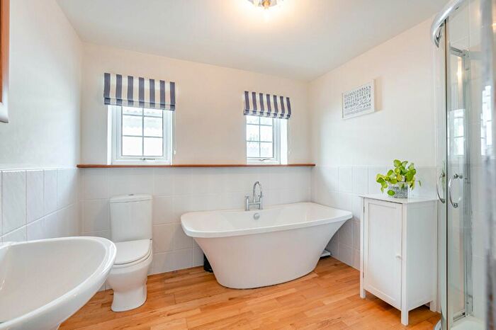 8 Bedroom Equestrian Facility For Sale In Oldstairs Road, Kingsdown, Deal, Kent, CT14