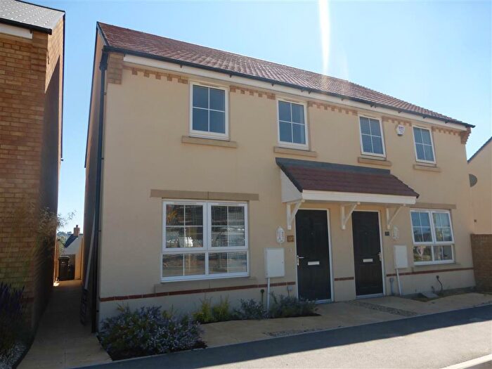 3 Bedroom House To Rent In Great Mead, Yeovil, BA21
