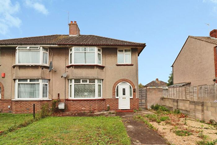 3 Bedroom Semi Detached House For Sale In Filton Road, Horfield, Bristol, BS7