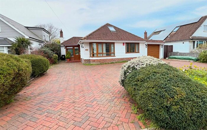 5 Bedroom Bungalow For Sale In Saxonford Road, Friars Cliff, Christchurch, Dorset, BH23