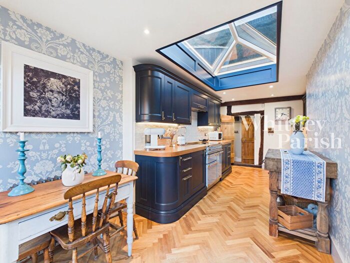 2 Bedroom Cottage For Sale In Norwich Road, Dickleburgh, IP21