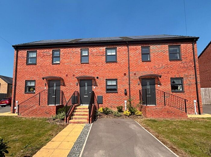 2 Bedroom Terraced House To Rent In Cranswick Grove, Hull, East Riding Of Yorkshire, HU9