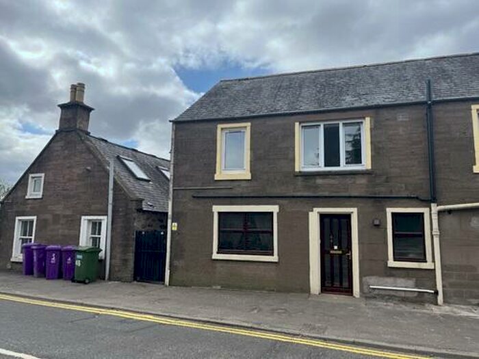 2 Bedroom Flat To Rent In Dundee Loan, Forfar, DD8