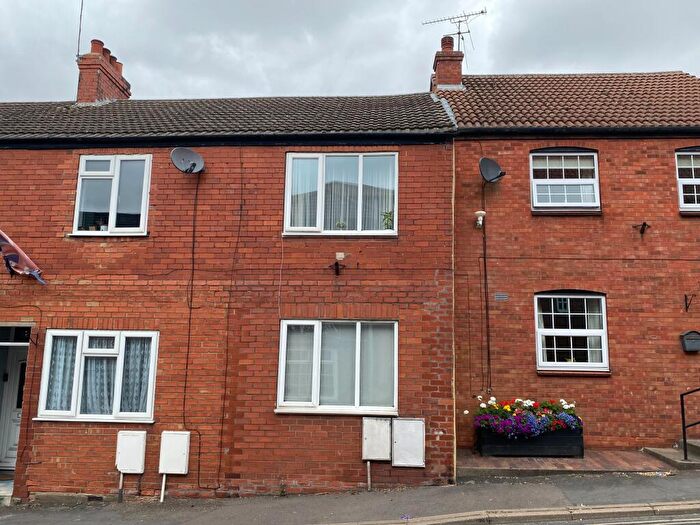 2 Bedroom Terraced House For Sale In High Street, Caistor, LN7