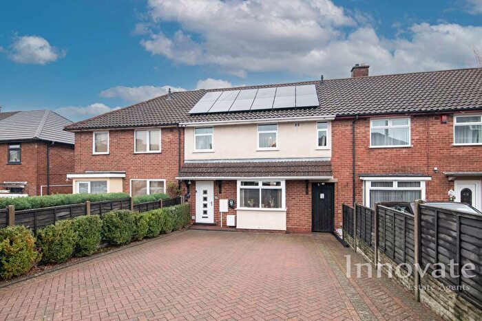 5 Bedroom Terraced House For Sale In Brennand Road, Oldbury, B68