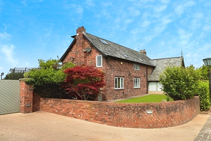 5 Bedroom Detached House To Rent In Moss Lane, Styal, Wilmslow, Cheshire, SK9