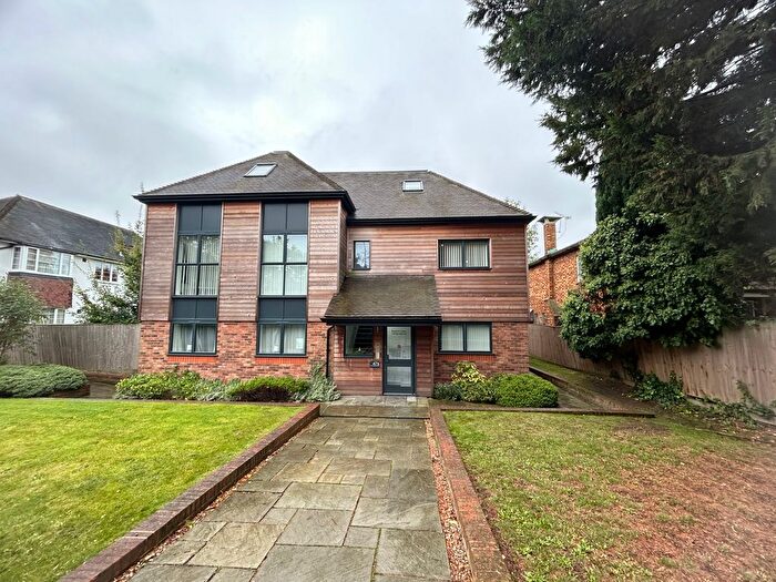 1 Bedroom Flat To Rent In Bramley Road, London, N14