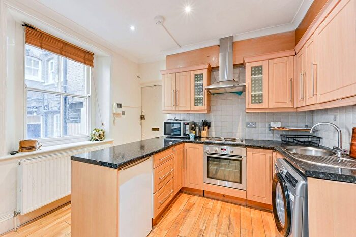 2 Bedroom Flat To Rent In Balcombe Street, Marylebone, London, NW1