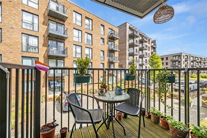 2 Bedroom Apartment To Rent In Plough Way, London, SE16