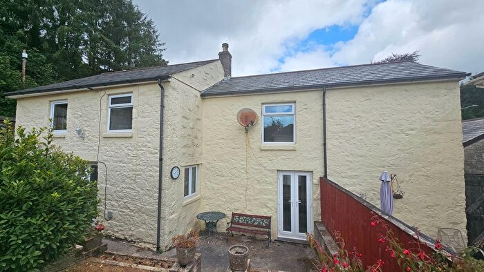 3 Bedroom Detached House For Sale In Carthew, St. Austell, PL26