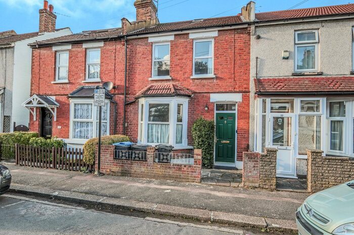 2 Bedroom Terraced House To Rent In Edward Road, Coulsdon CR5