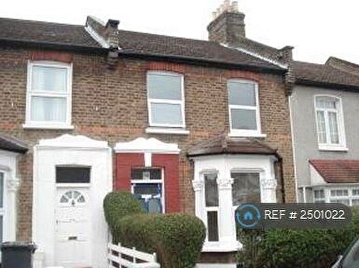 3 Bedroom Terraced House To Rent In Glenfarg Road, London, SE6