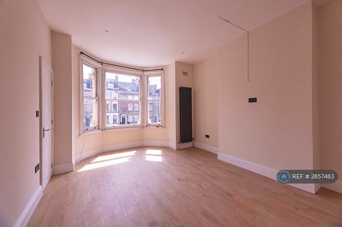 5 Bedroom Maisonette To Rent In Romford Road, London, E15