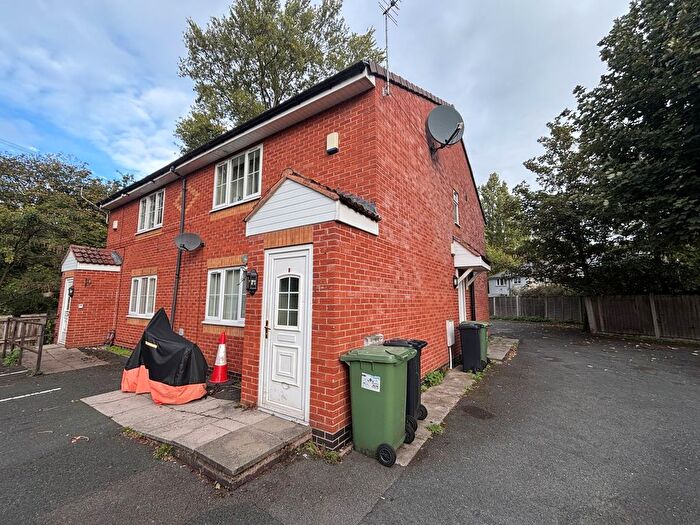 1 Bedroom Flat To Rent In Pinson Road, Willenhall, WV13