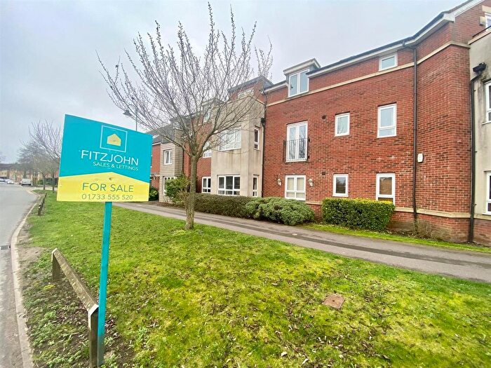 2 Bedroom Flat For Sale In Mid Water Crescent, Hampton Vale, Peterborough, PE7