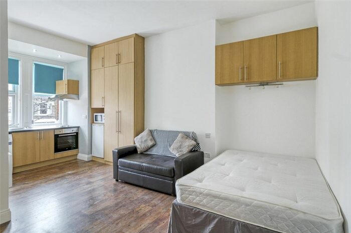 Studio To Rent In Quex Road, West Hampstead, NW6