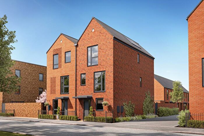 4 Bedroom Terraced House For Sale In Elmers Gate, Houghton Regis, Bedfordshire, LU5