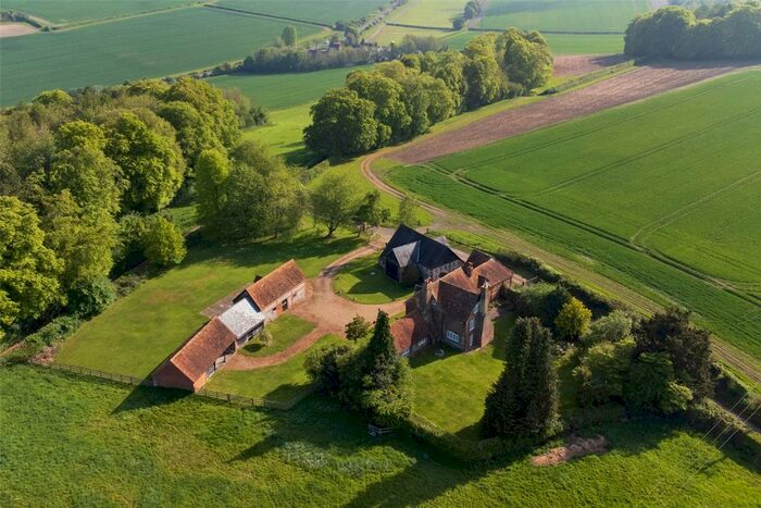 5 Bedroom Detached House To Rent In Bullocks Farm Lane, West Wycombe, High Wycombe, Buckinghamshire, HP14