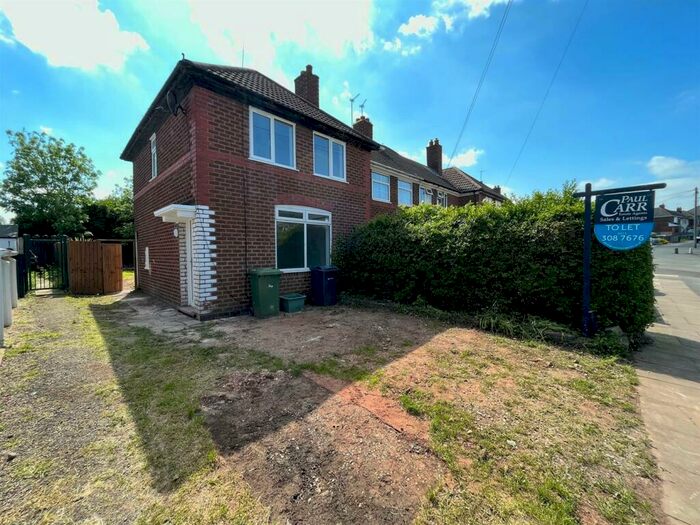 3 Bedroom Semi-Detached House To Rent In Copthorne Road, Kingstanding, Birmingham, B44