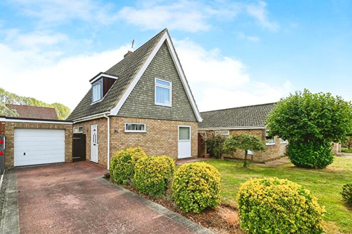 3 Bedroom Detached House For Sale In Hillcrest, Downham Market, PE38