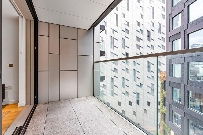 2 Bedroom Flat To Rent In Atlas Building, London, EC1V