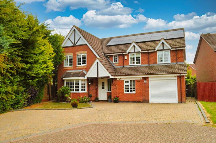 6 Bedroom Detached House For Sale In Norman Court, Oadby, Leicester, LE2