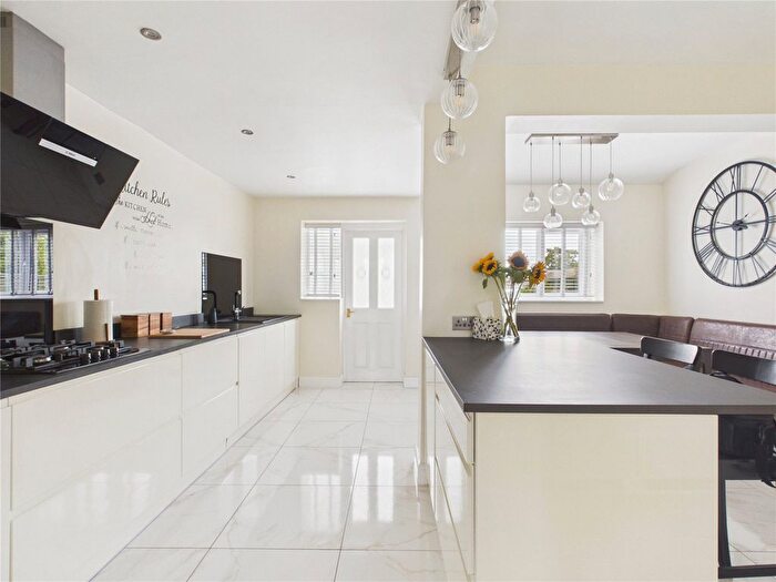 3 Bedroom Semi-Detached House For Sale In Alma Road, Kingswood, Bristol, BS15