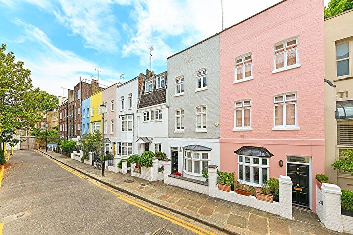 2 Bedroom Detached House For Sale In Woodfall Street, London, SW3