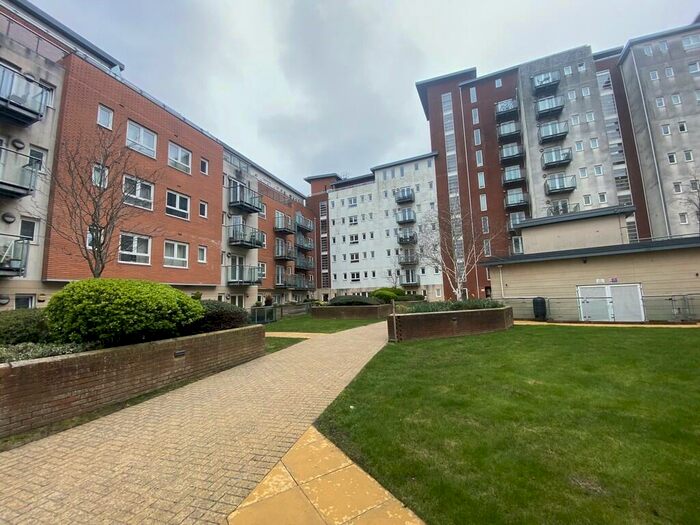 Studio To Rent In Oceana Boulevard, Southampton, SO14