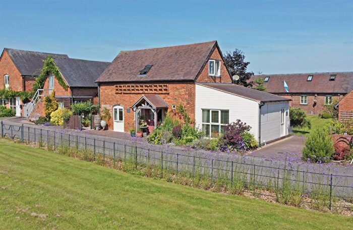 3 Bedroom Barn Conversion For Sale In Peddimore Lane, Minworth, Sutton Coldfield, B76