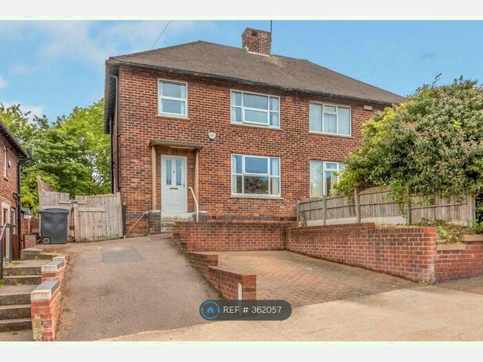 3 Bedroom Semi-Detached House To Rent In Wordsworth Avenue, Sheffield, S5