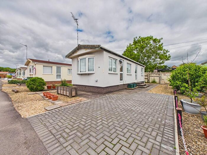 1 Bedroom Detached House For Sale In Avonsmere Residential Park, Stoke Gifford, Bristol, BS34
