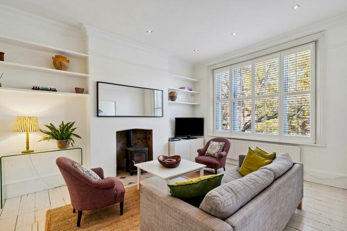 1 Bedroom Flat To Rent In Kew Road, Richmond, TW9