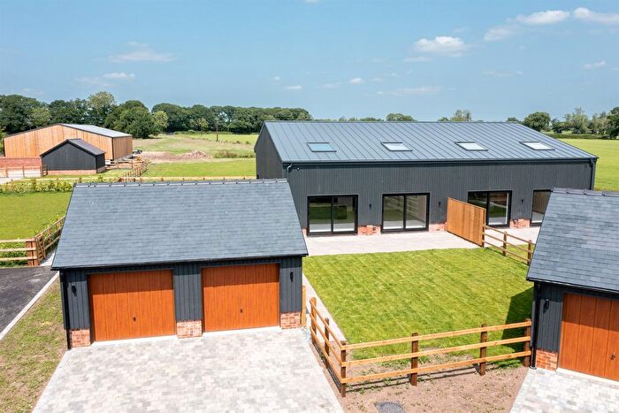 3 Bedroom Semi-Detached House For Sale In Rookery View, Stoke Hall Lane, Stoke, CW5