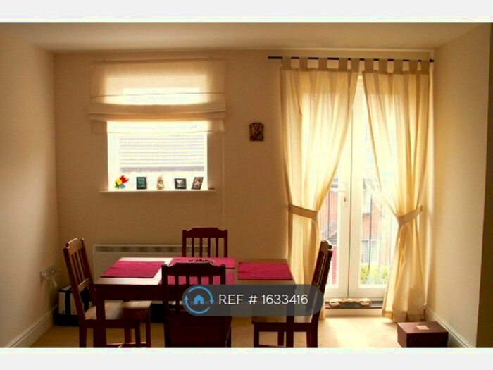 1 Bedroom Flat To Rent In Sixpenny Court, London, Barking, IG11