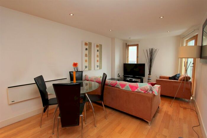 1 Bedroom Flat To Rent In Mcclintock House, Leeds Dock, LS10