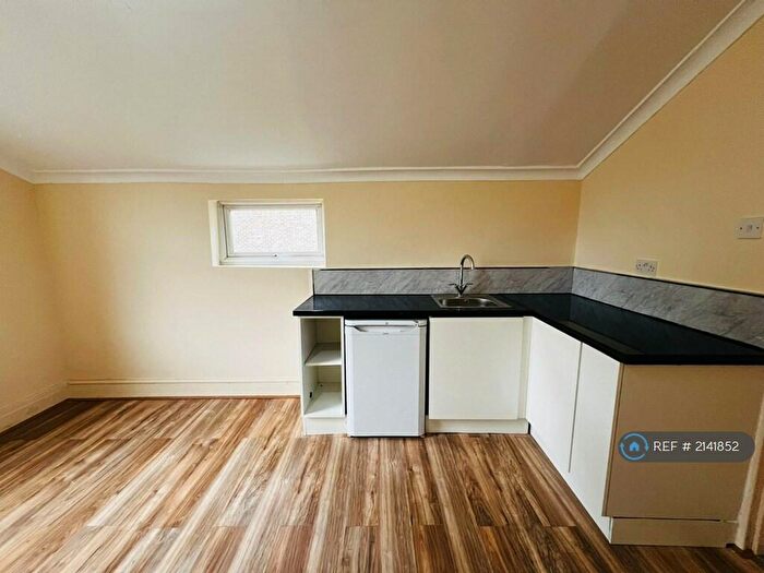 Studio To Rent In Romford Road, London, E12