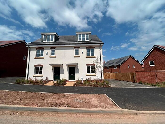 4 Bedroom Semi-Detached House To Rent In Carrington Way, The Meadows, CV7