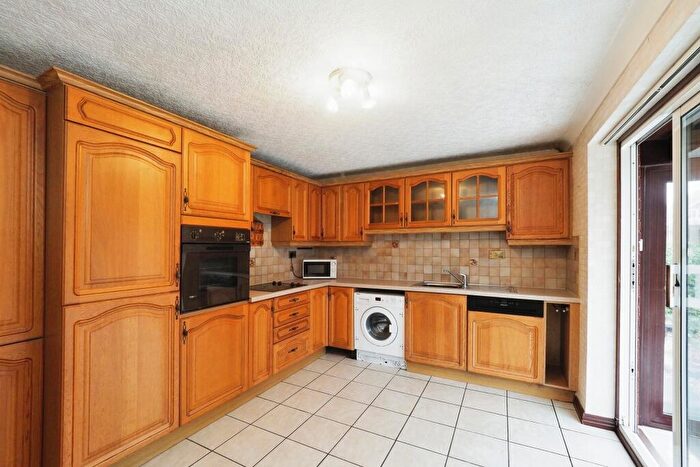 2 Bedroom Detached Bungalow For Sale In Chetwynd Road, Nottingham, NG9