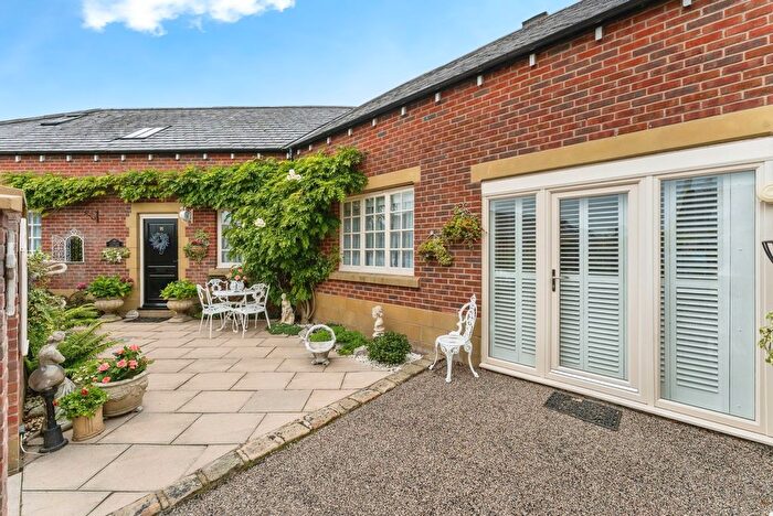 3 Bedroom Detached House For Sale In Wynnstay Hall Estate, Ruabon, Wrexham, LL14